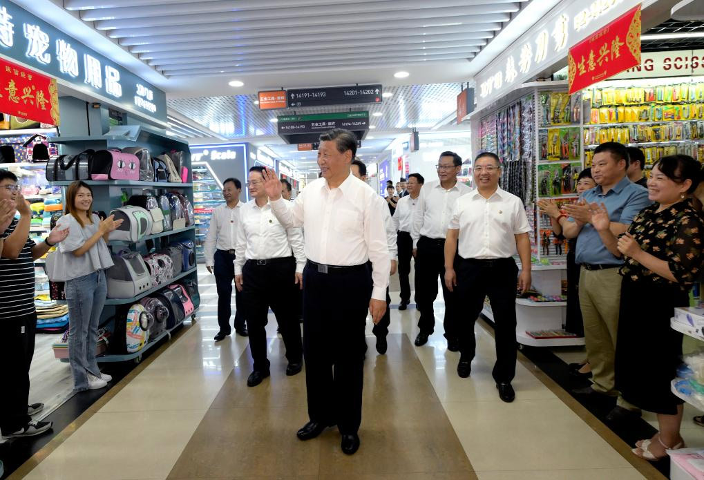 Xi inspecciona ciudad de Shaoxing en provincia oriental china de Zhejiang