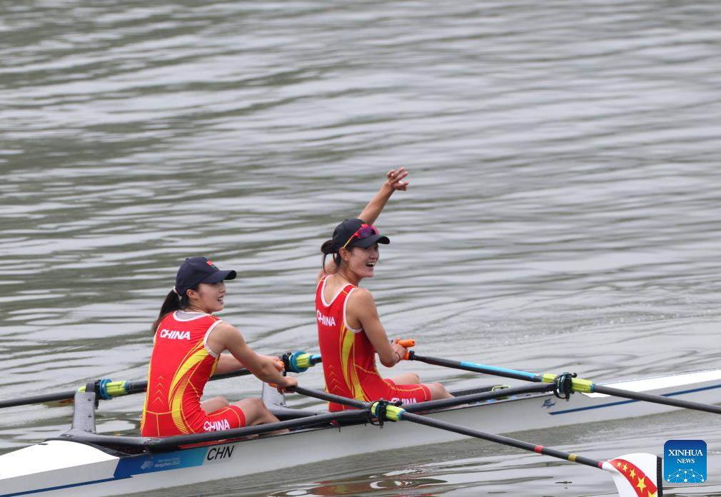 China gana primera medalla de oro de Juegos Asiáticos de Hangzhou en remo