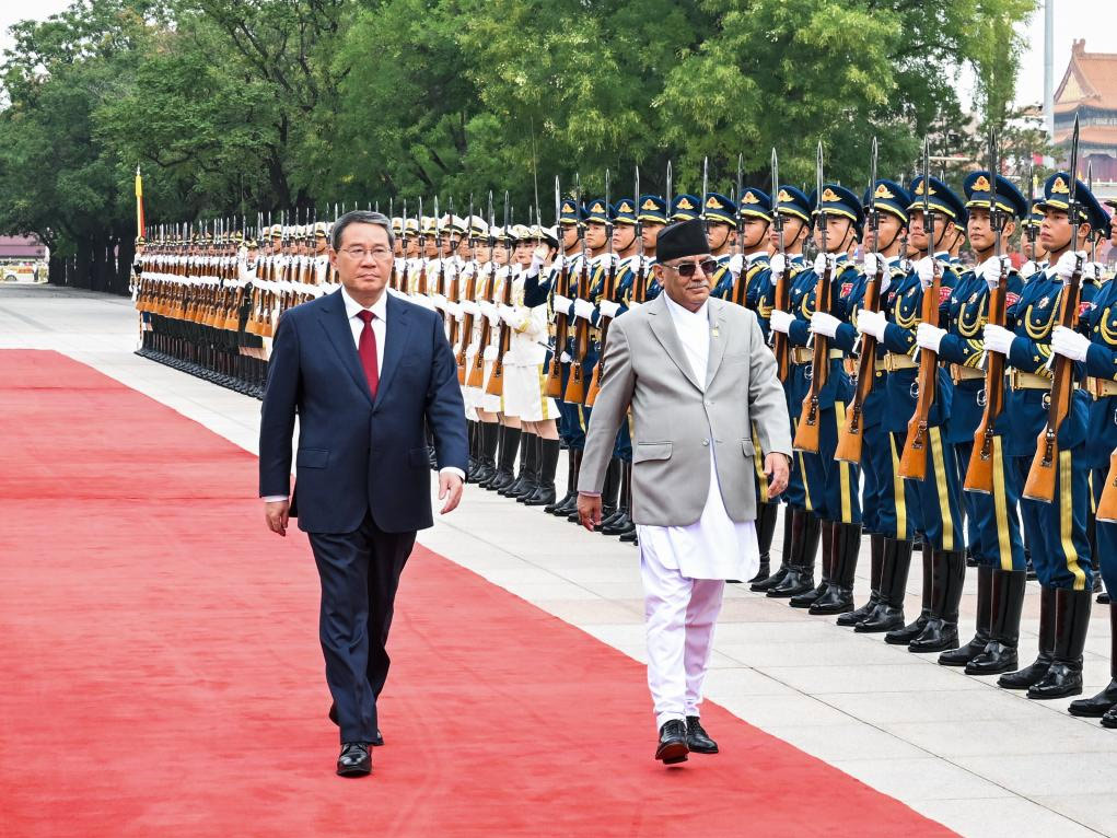 Premier chino sostiene conversaciones con homólogo nepalés