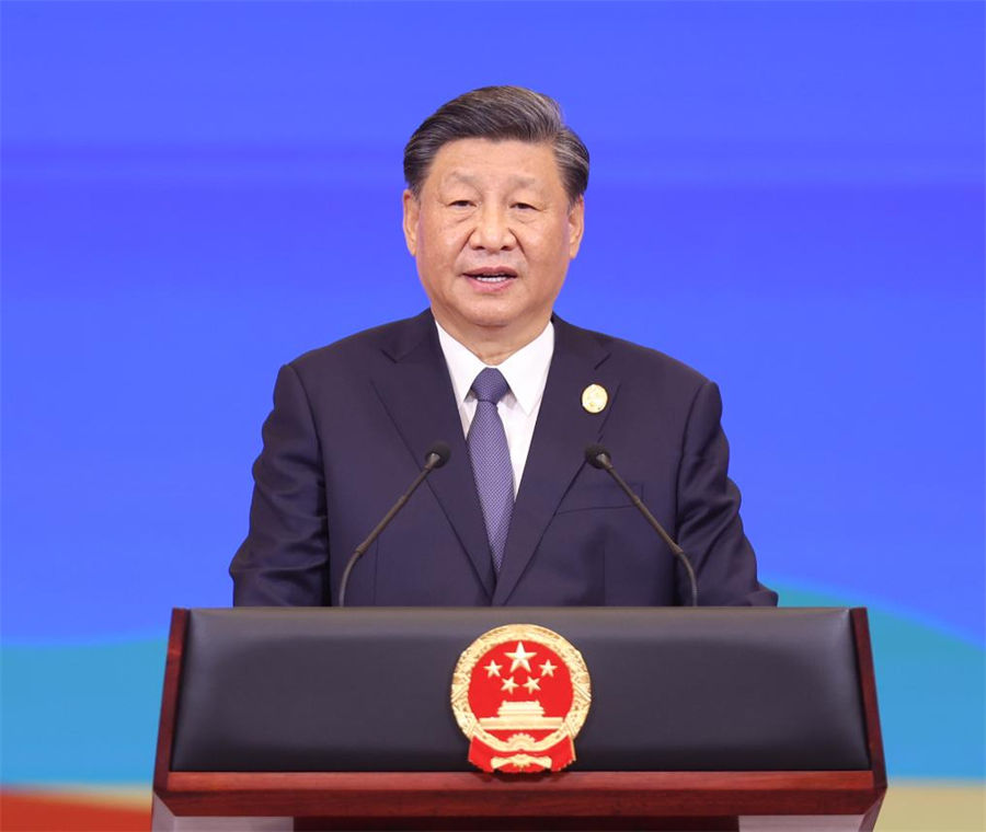 Xi pronuncia discurso en banquete para invitados al tercer Foro de Franja y Ruta para Cooperación Internacional