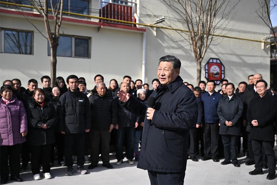Xi inspecciona reconstrucción de zonas afectadas por inundaciones en Beijing y Hebei