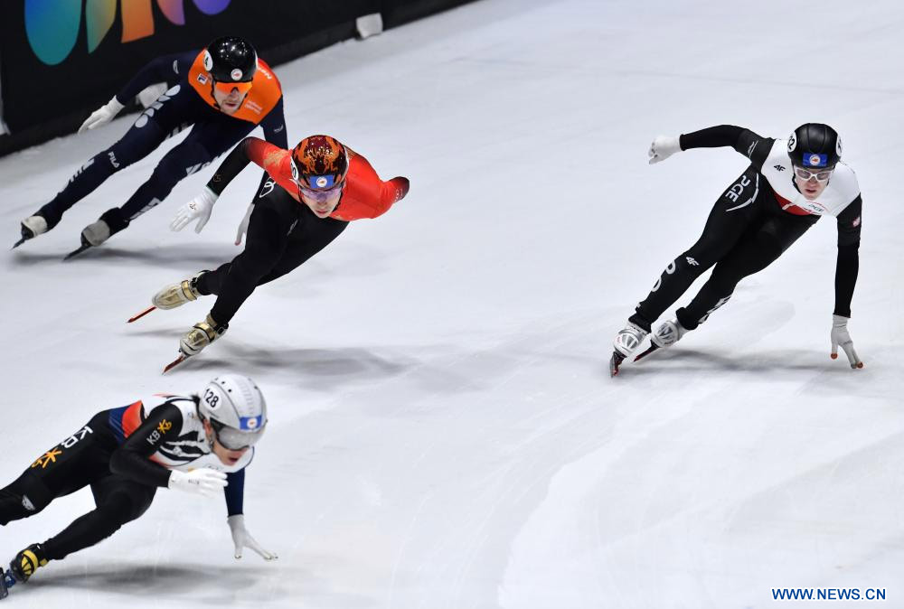 China defiende título de relevo de 5.000 metros varonil en mundial de patinaje de velocidad en pista corta