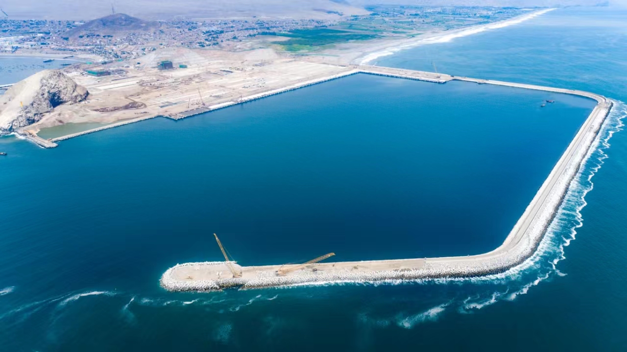 El proyecto del Puerto de Chancay en Perú construido por una empresa china promueve el desarrollo económico y social local