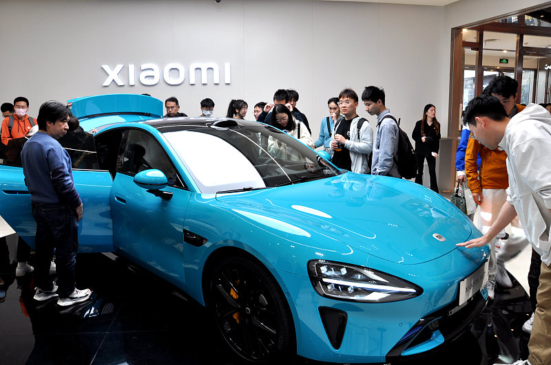 Redefiniendo la conectividad: el primer vehículo eléctrico de Xiaomi atrae grandes pedidos con anticipación