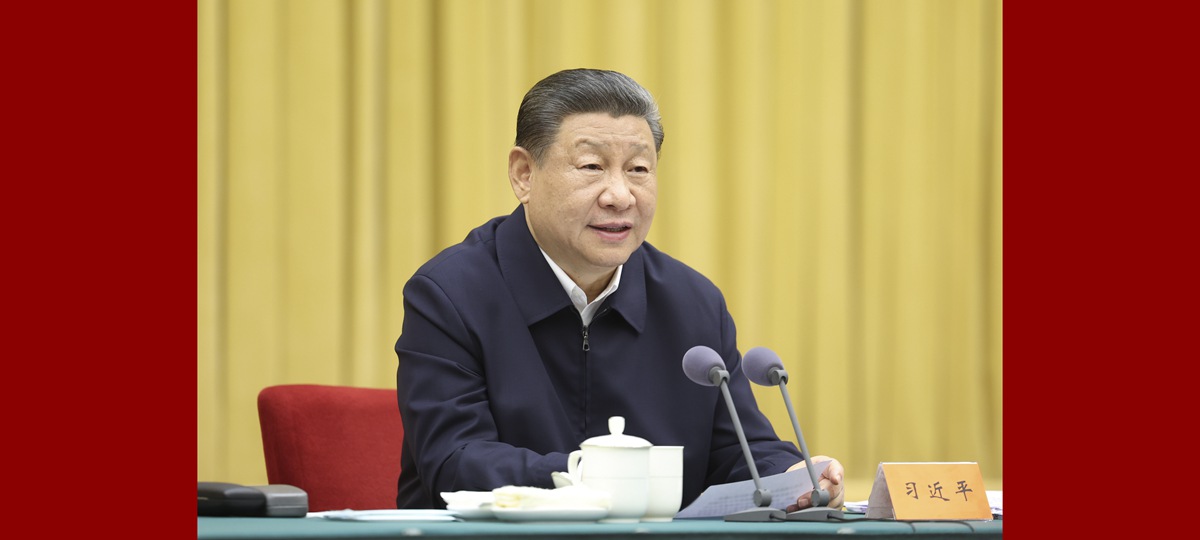 Xi preside simposio sobre fomento del desarrollo del oeste de China en la nueva era