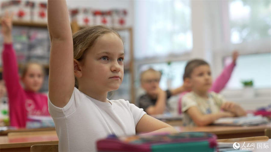 El encanto de los intercambios culturales en la escuela bilingüe sino-húngara de Hungría