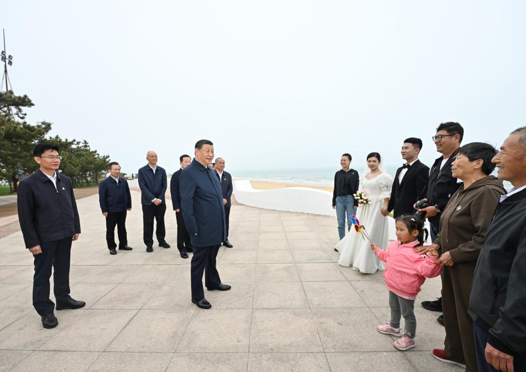 Xi inspecciona Rizhao, en provincia oriental de Shandong