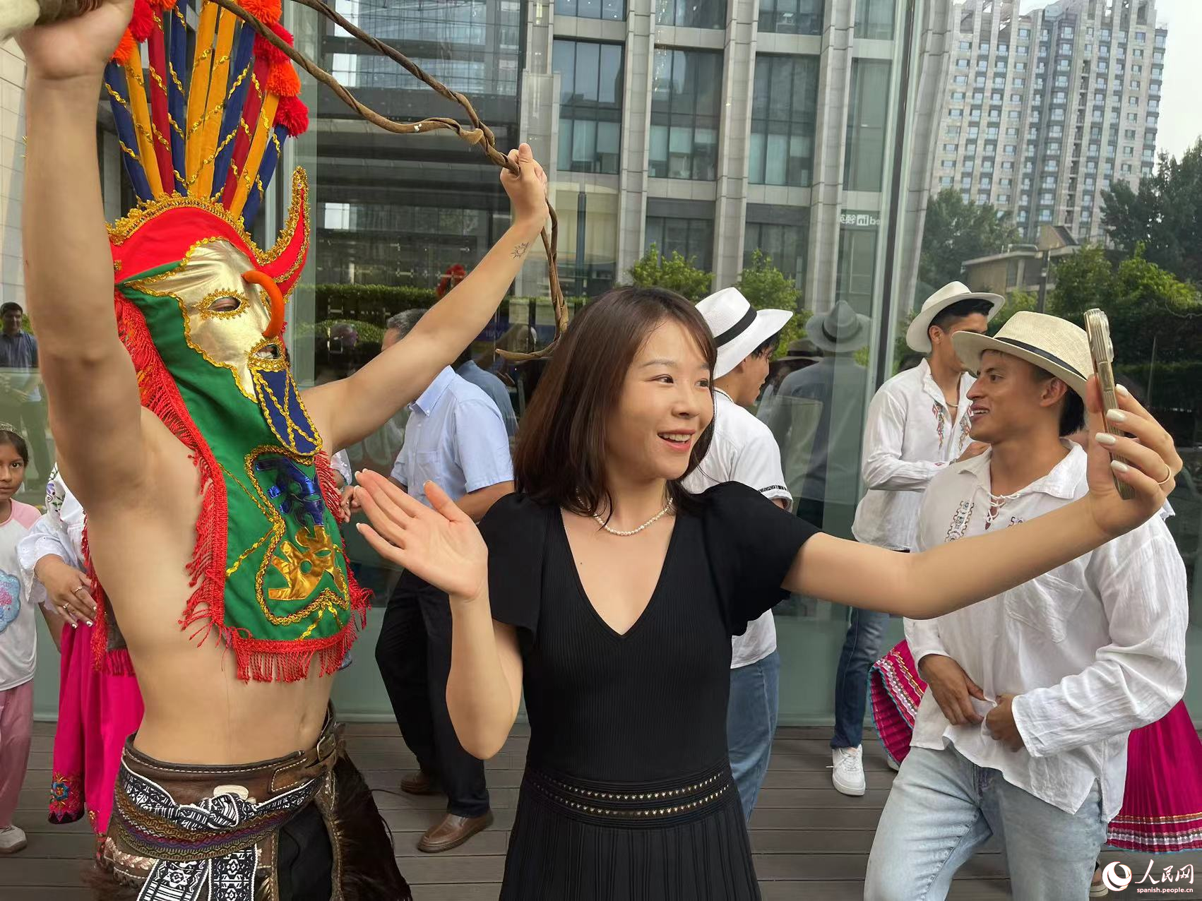 Ecuatorianos celebran en Beijing la fiesta del sol “Inti Raymi”