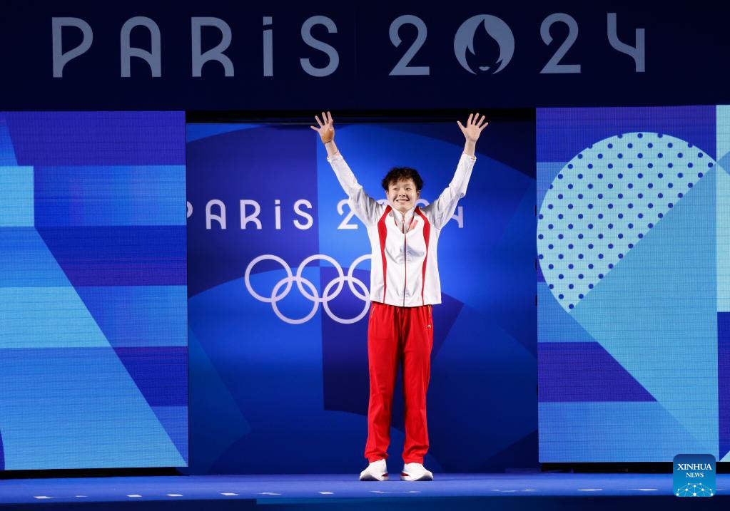 Chen Yiwen de China gana en prueba femenina de trampolín de 3m en Juegos Olímpicos de París