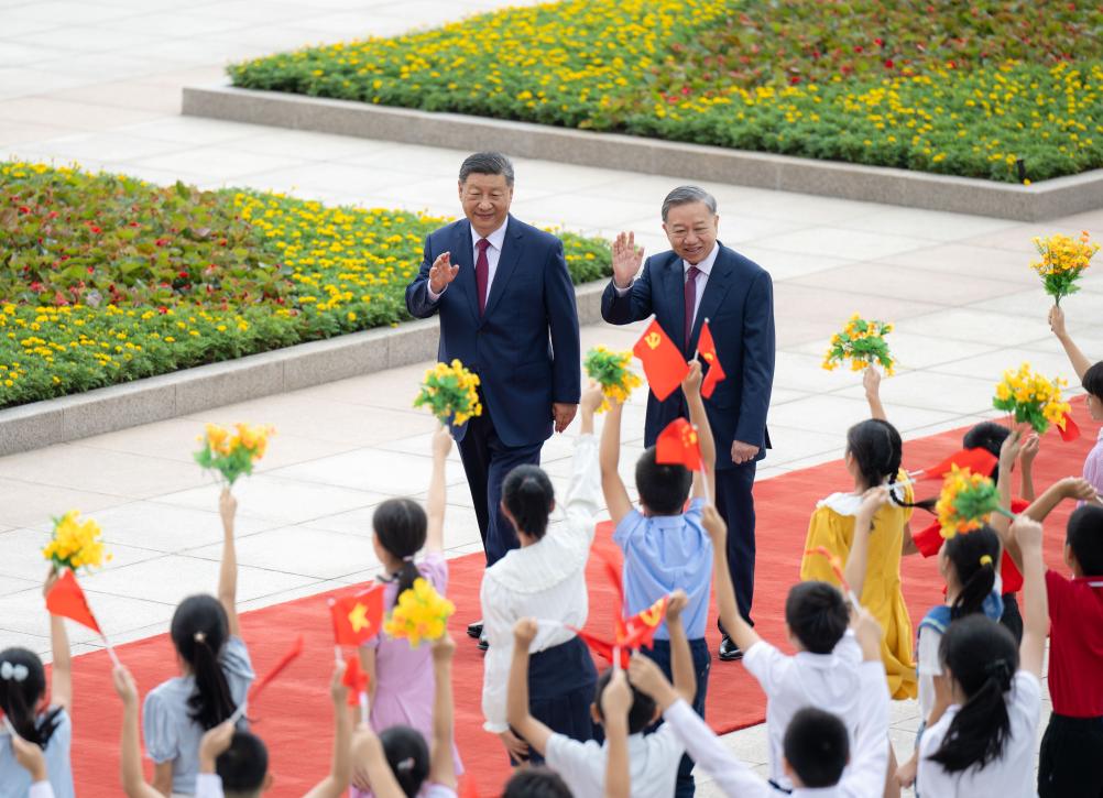 Xi y Lam sostienen conversaciones y guían desarrollo de comunidad de futuro compartido China-Vietnam