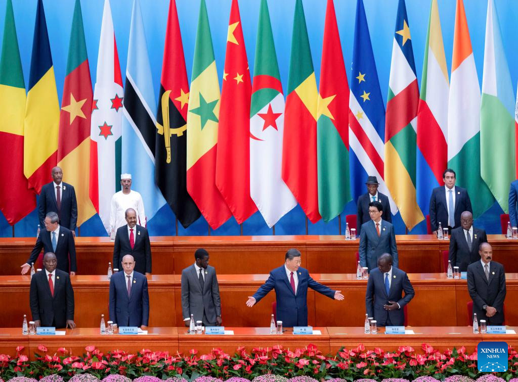 (FOCAC) Xi asiste a ceremonia de apertura de cumbre de FOCAC