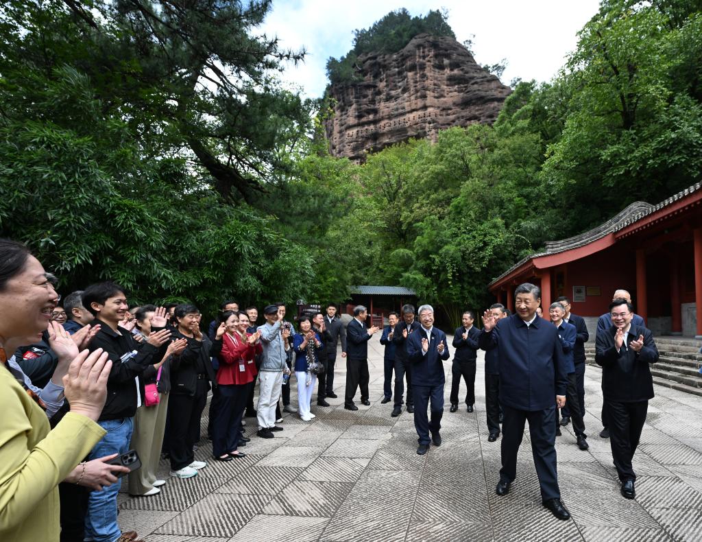 Xi pide profundizar reforma en Gansu para avanzar la modernización china