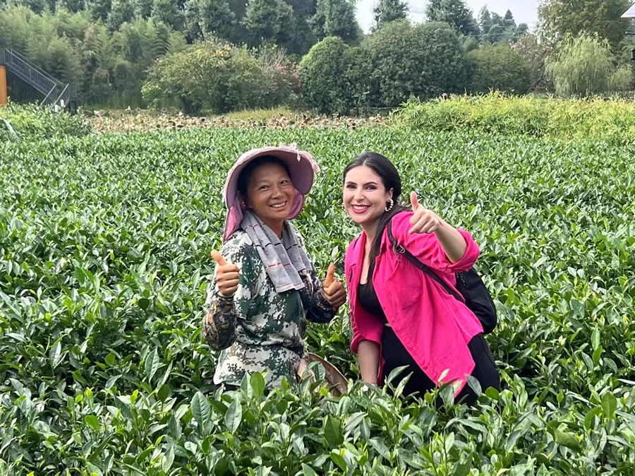 Periodistas latinoamericanos amanecen en Pujiang y Qionglai, el Sichuan profundo que progresa