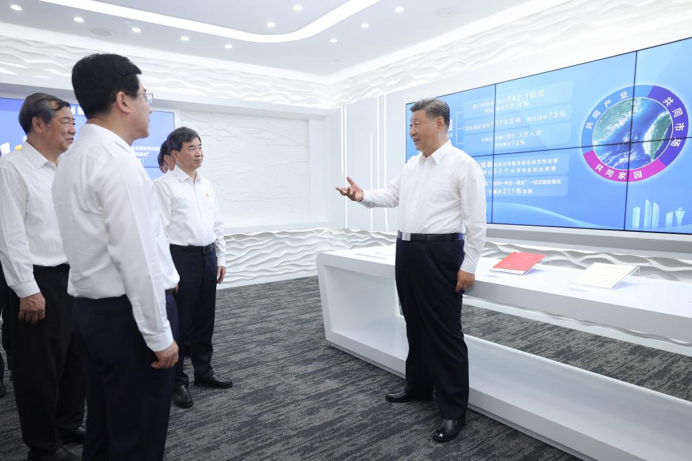 Xi insta a Fujian a desempeñar papel pionero en modernización de China