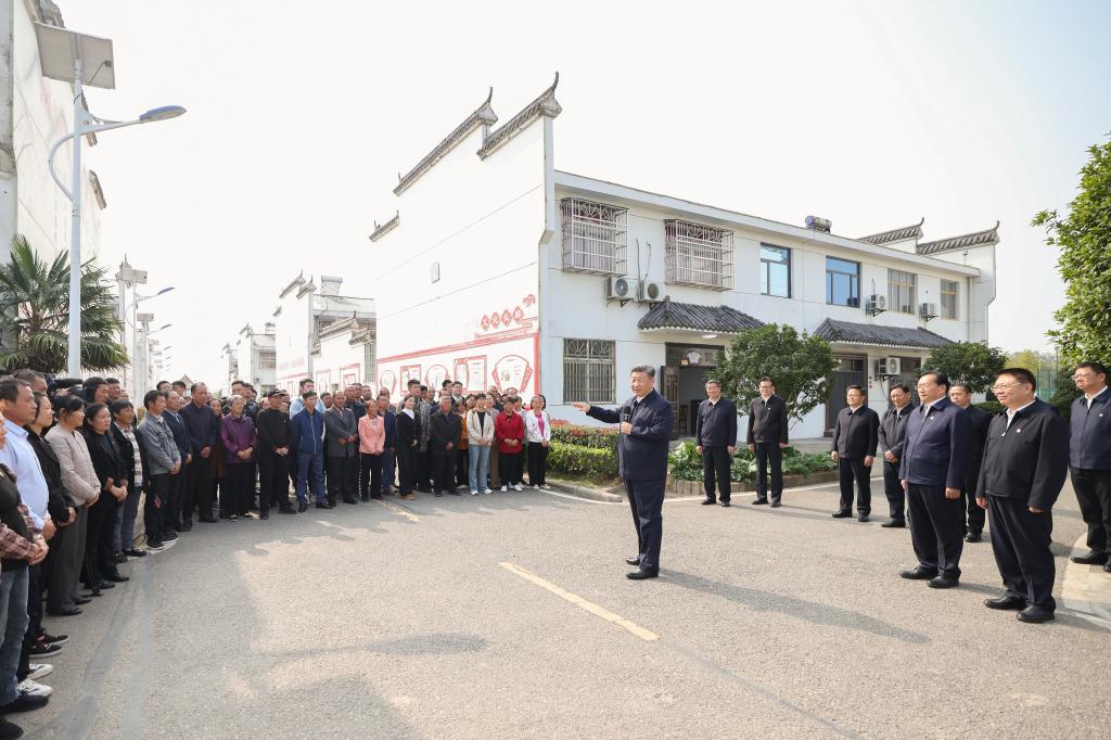 Xi inspecciona provincia central china de Hubei