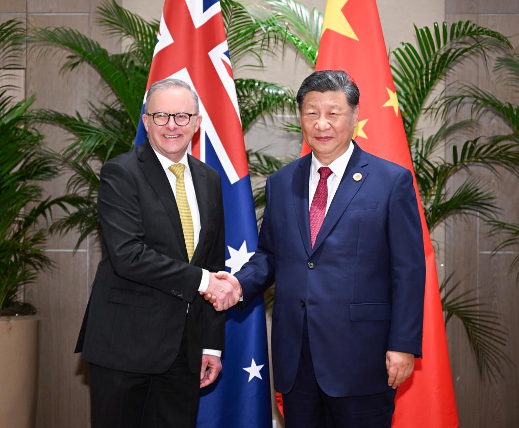 El presidente chino, Xi Jinping, se reúne con el primer ministro australiano, Anthony Albanese, al margen de la 19ª Cumbre del G20, en Río de Janeiro, Brasil, el 18 de noviembre de 2024. (Xinhua/Zhang Ling)