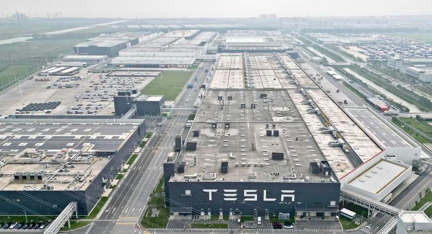 Construcción de megafábrica de Tesla en Shanghai concluirá antes de finalizar 2024