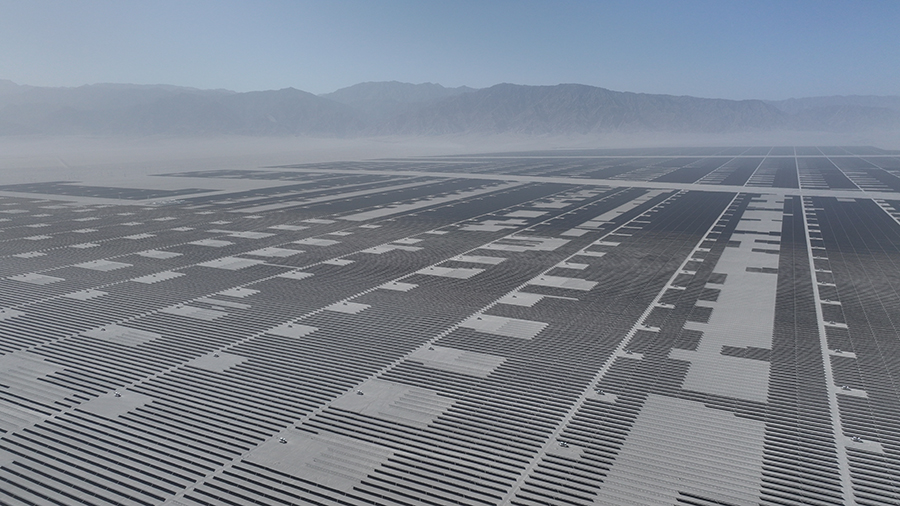 El mayor proyecto de energía solar fotovoltaica del desierto comenzará a operar en China