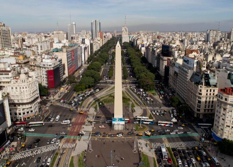 Oficialismo nacional se impone en elecciones legislativas en Buenos Aires, capital de Argentina