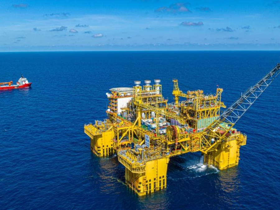 Entra en operación segunda fase del mayor yacimiento de gas marino de China