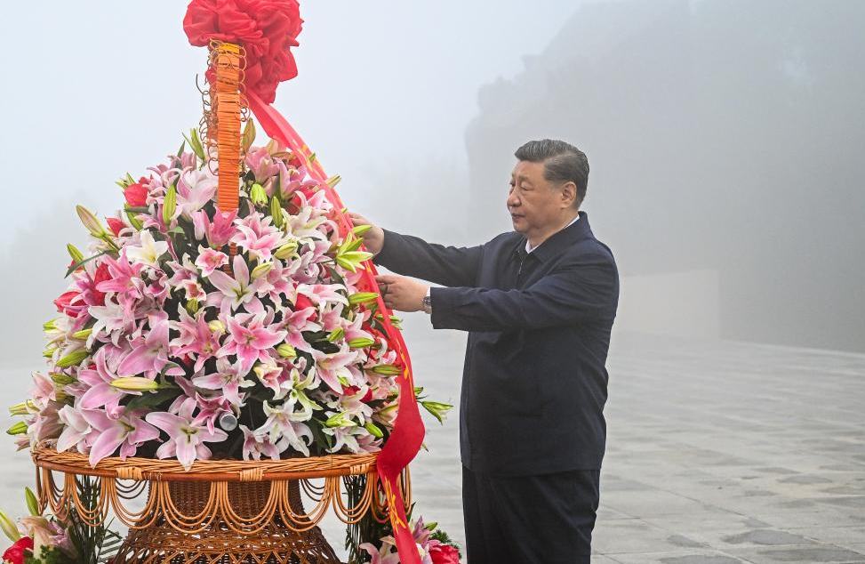 Xi destaca importancia de transformar la economía basada en recursos e impulsar la modernización china durante gira de inspección en Shanxi