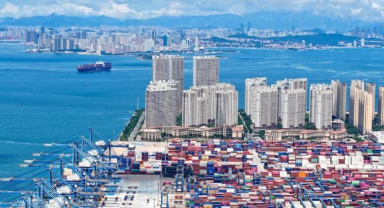 Comercio exterior de China crece 2,9 % en primer semestre