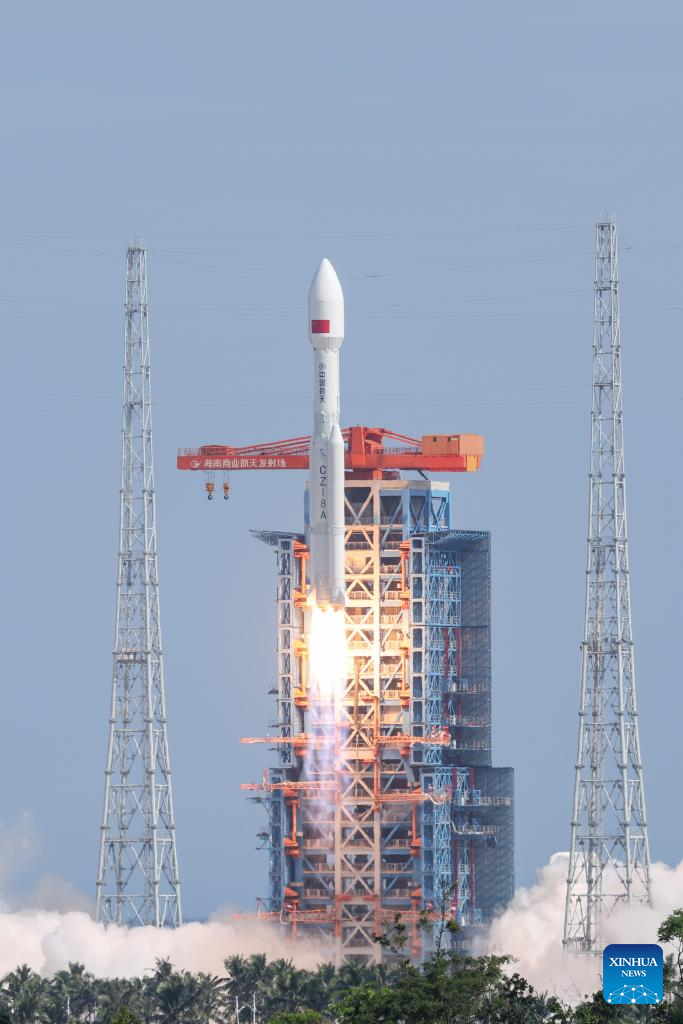 China lanza nuevo grupo de satélites de órbita terrestre baja