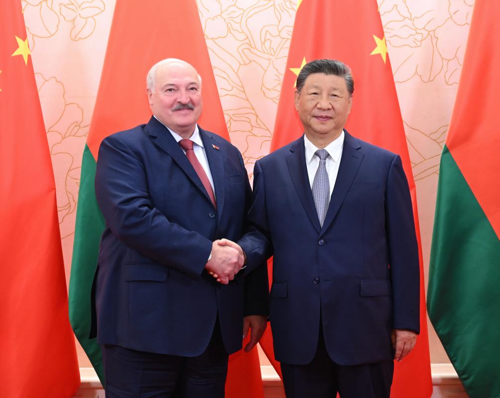 (Cumbre OCS Tianjin) China está lista para apoyar a Bielorrusia en la práctica del verdadero multilateralismo, afirma Xi