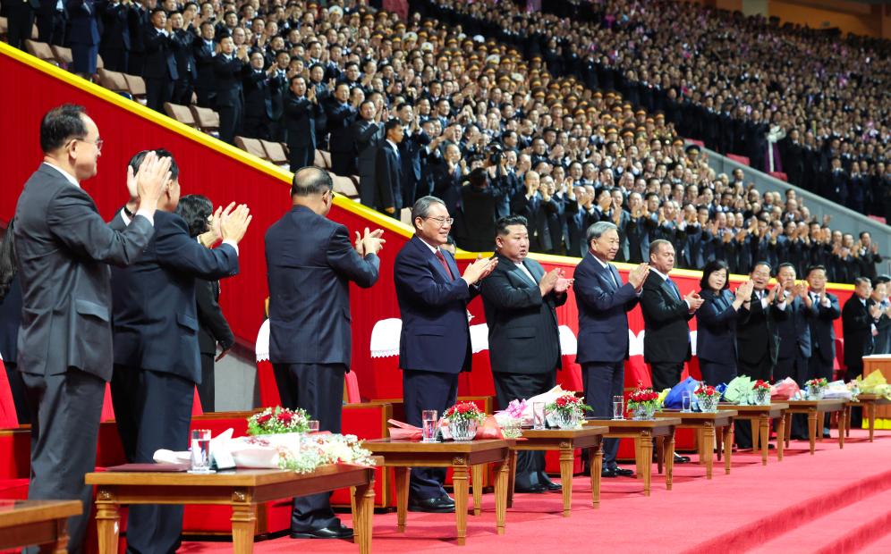 Primer ministro chino asiste a celebraciones por 80° aniversario de Partido de los Trabajadores de Corea