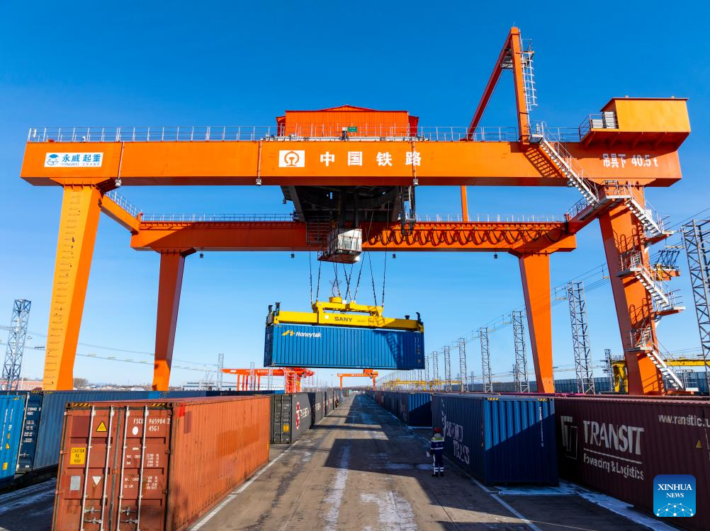 Puerto ferroviario de Tongjiang, parte importante del corredor oriental del servicio de trenes de carga China-Europa