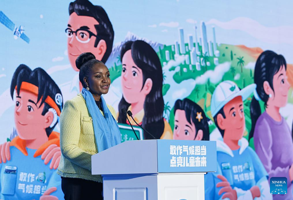 Eventos en Beijing conmemoran Día Mundial de la Infancia