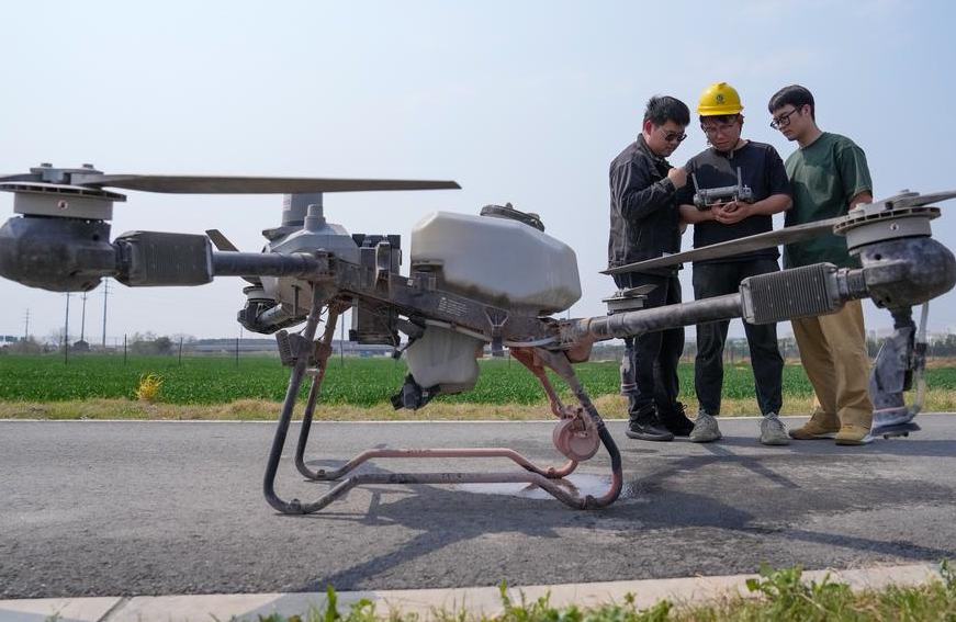 Informe destaca importancia de modernización de distritos para avance general de China