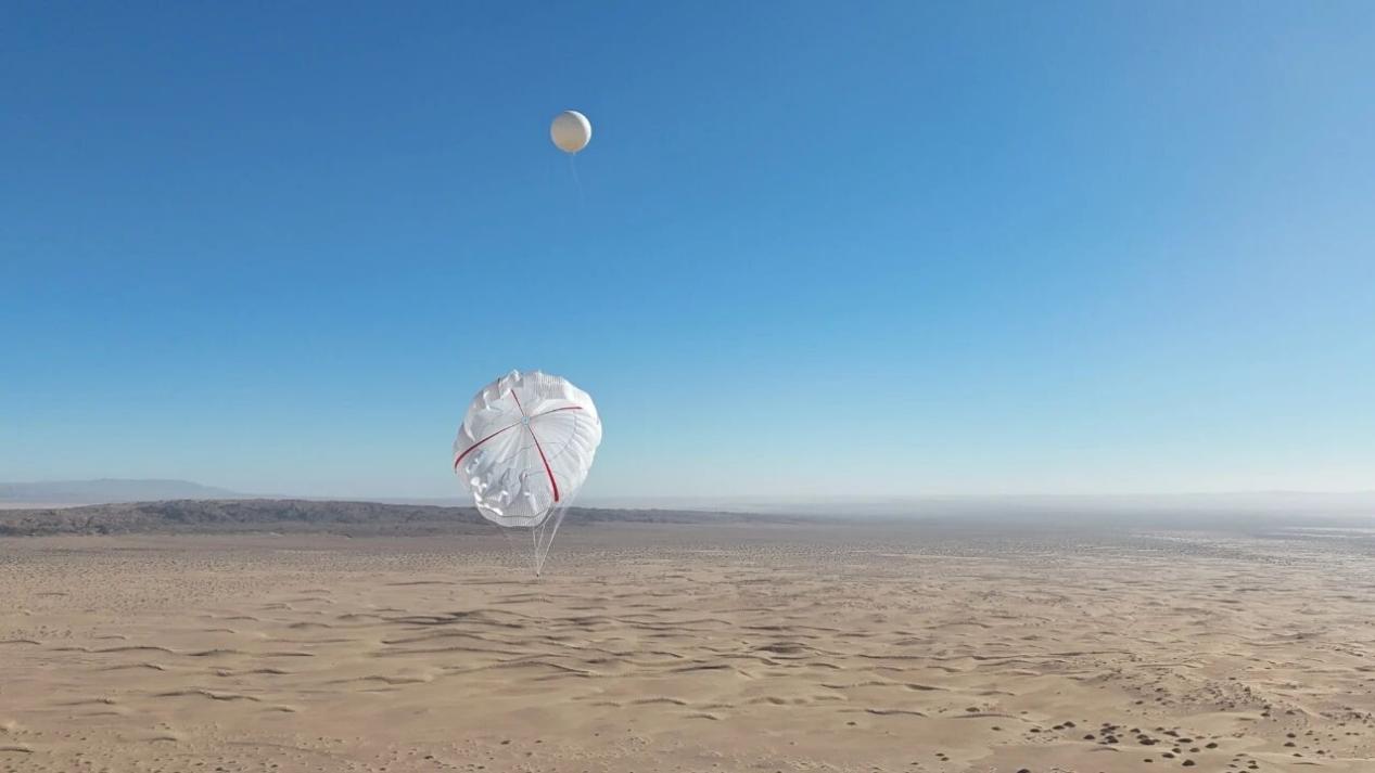 La cometa de energía eólica de gran altitud más grande del mundo despega en el norte de China