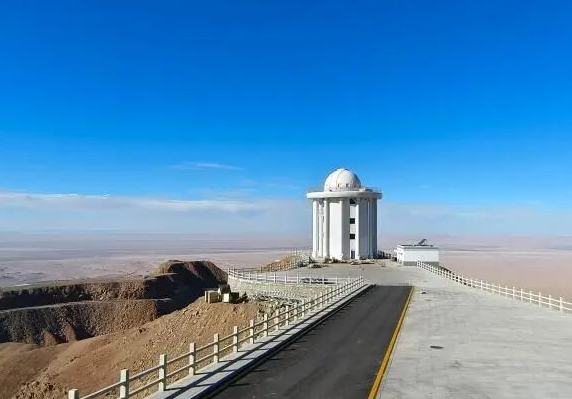 China presenta el primer telescopio de campo magnético solar del infrarrojo medio del mundo