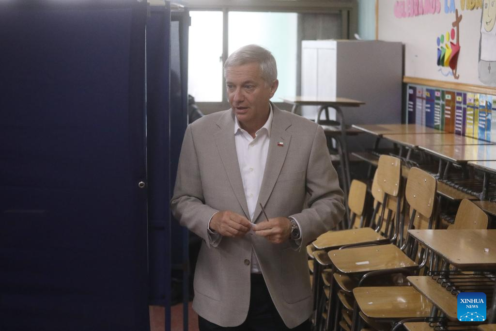 Ultraderechista José Antonio Kast gana elecciones presidenciales en Chile