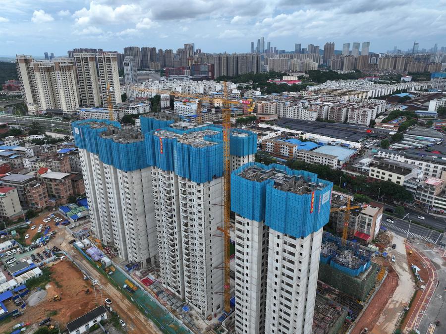 China se compromete a estabilizar el mercado inmobiliario