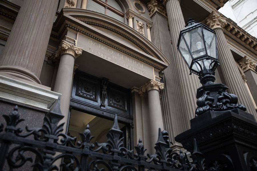 Banco Central de Argentina recibe nuevo financiamiento ante inminente vencimiento de deuda