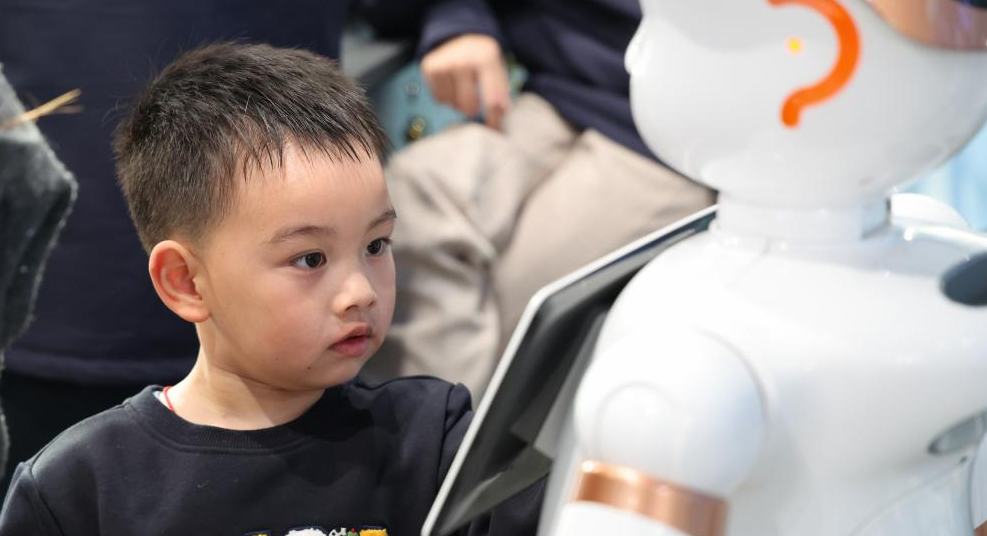 Shenzhen lleva tecnología de vanguardia a consumidores con nuevos escenarios de consumo minorista