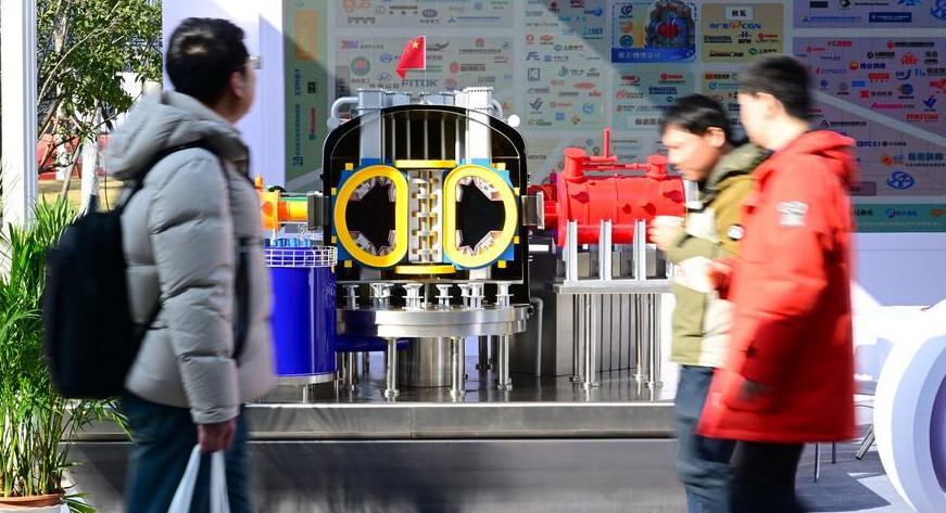 China acelera integración de ciencia y tecnología con innovación industrial en 2025, según reportes fiscales