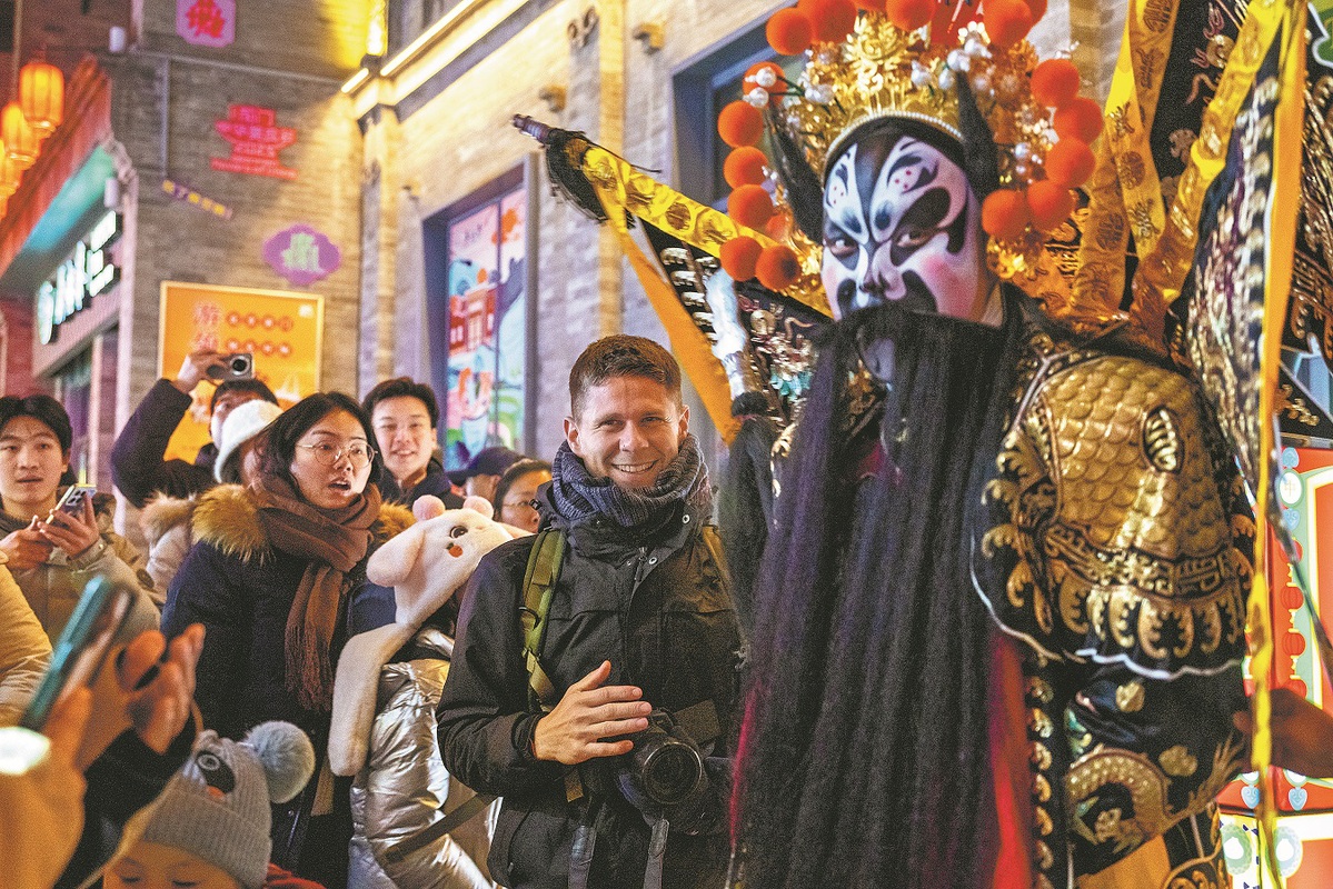 Los cruces fronterizos en 2025 alcanzan un récord histórico