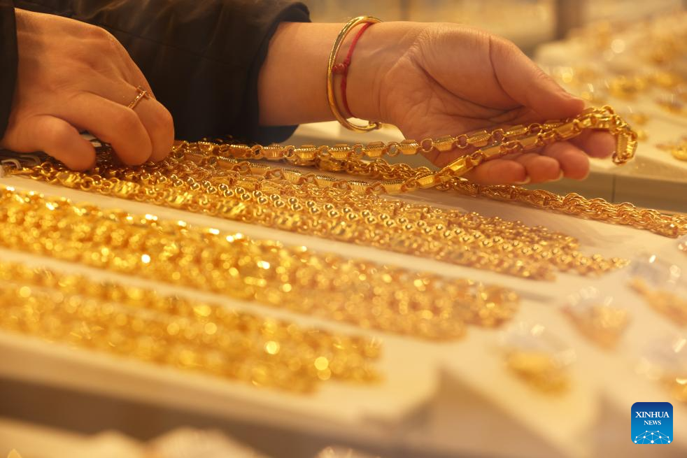 El oro supera los 5.500 dólares por onza