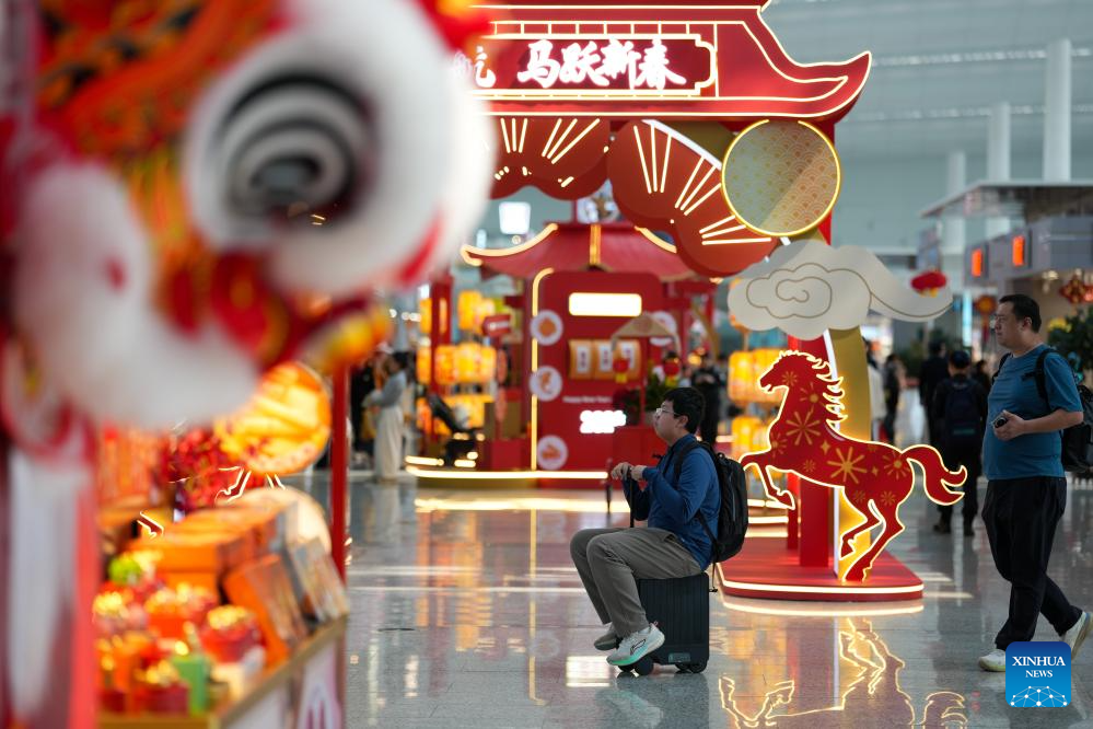 Aeropuerto Internacional Baiyun de Guangzhou maneja 5,2785 millones de pasajeros durante el pico de viajes de la Fiesta de la Primavera