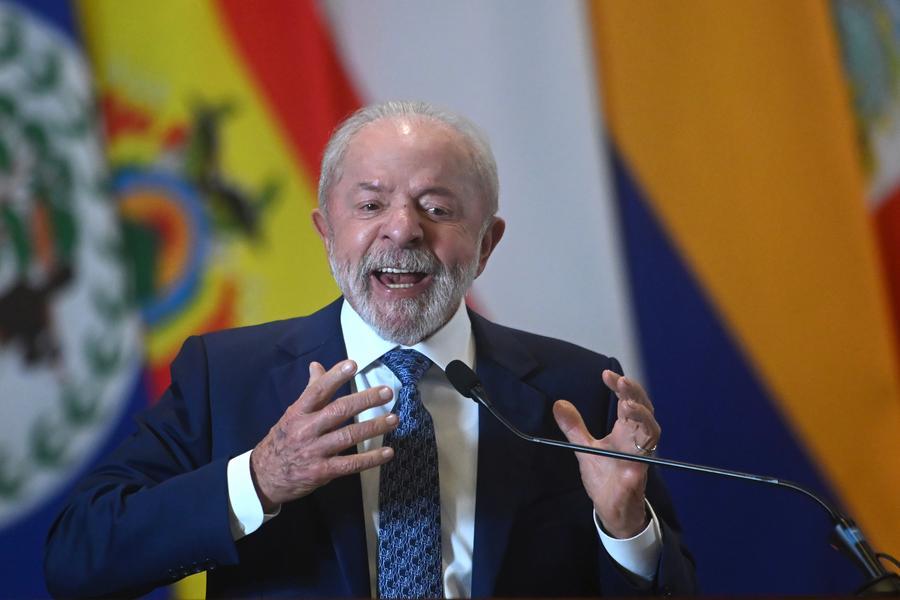 Presidente de Brasil critica gasto de líderes globales en armamento y pide prioridad para combatir el hambre