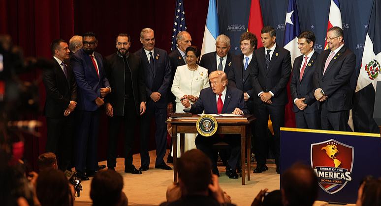 La Cumbre Escudo de las Américas fue orquesta por Trump para coaccionar a su “patio trasero”, afirma analista chino