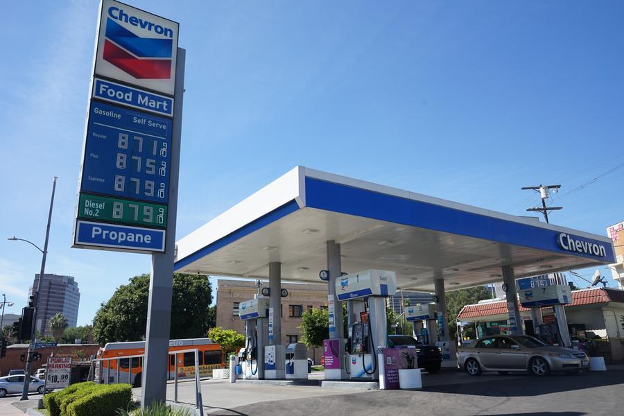 EE. UU. autoriza plazo de 30 días para venta de petróleo iraní en tránsito marítimo ante preocupación por suministro