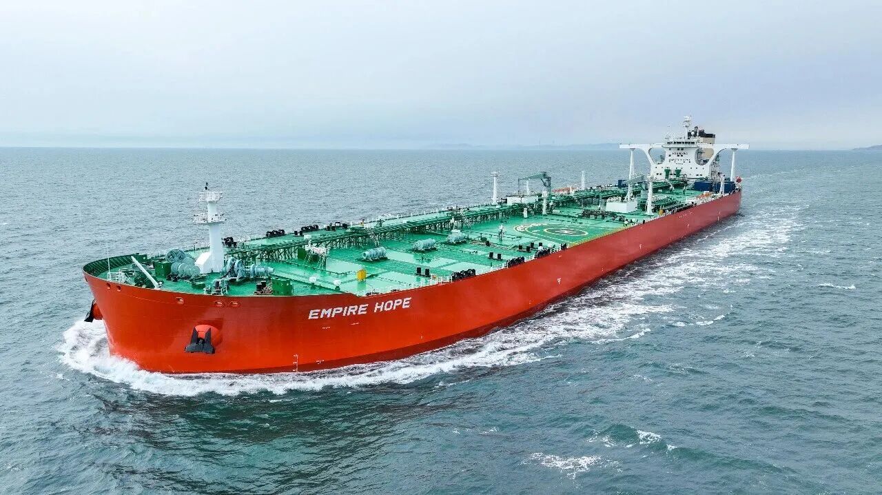 China entrega nuevo buque petrolero VLCC de alta competitividad internacional