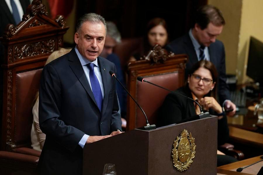 Presidente uruguayo firma declaraciones de Sociedad Interamericana de Prensa sobre libertad de expresión