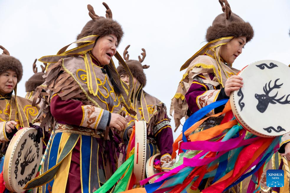 Jiamusi celebra festival Hanjiang en Heilongjiang