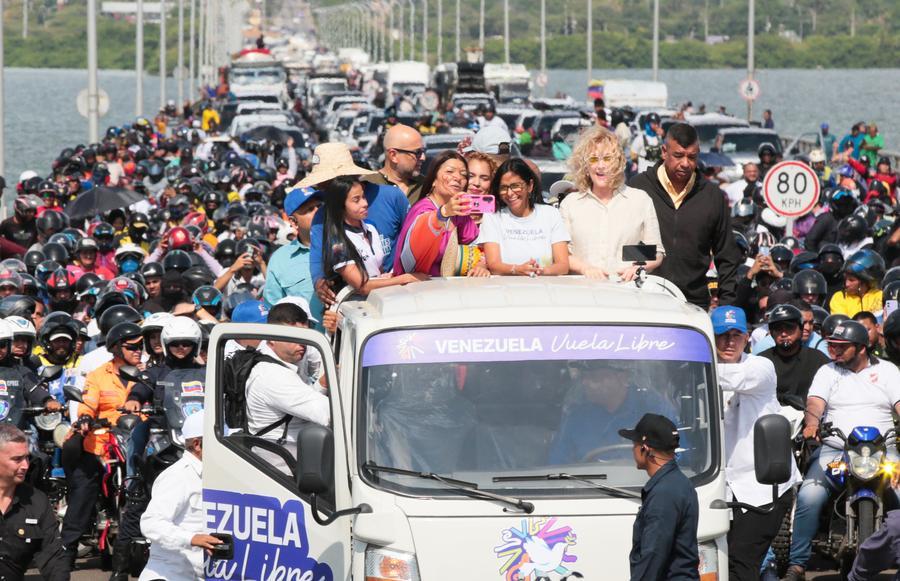 Presidenta encargada de Venezuela llama a consulta nacional para reforma judicial