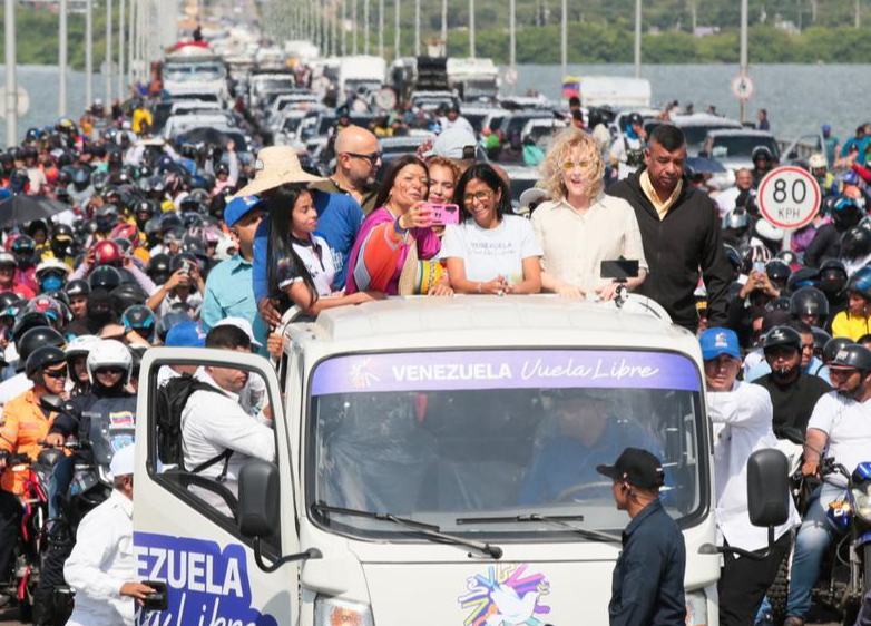 Presidenta encargada de Venezuela llama a consulta nacional para reforma judicial